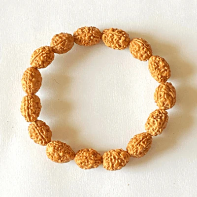3 Mukhi Rudraksha Bracelet - Image 3