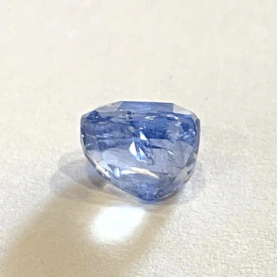 Blue Sapphire (Neelam- 4.05 cts) - Ceylonese - Image 2