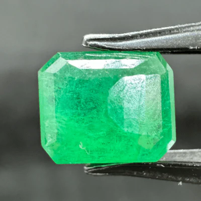 Emerald - 4.40 cts (Super Premium) - Image 2