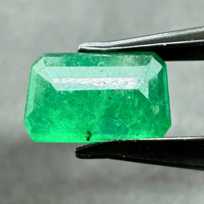 Emerald - 4.45 cts (Super Premium) - Image 2