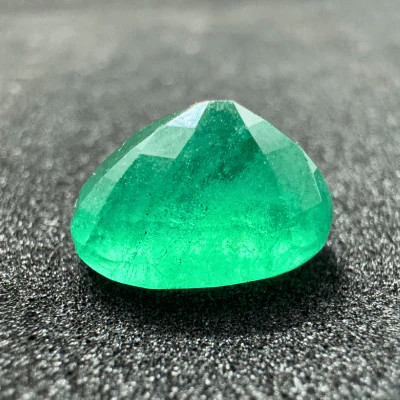 Emerald - 5.75 cts (Super Premium) - Image 3