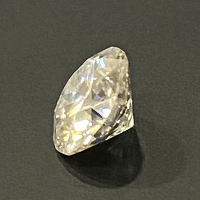 Moissanite - (72.0 cents) - Image 2