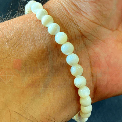 Natural Mother Pearl Bracelet - Image 2