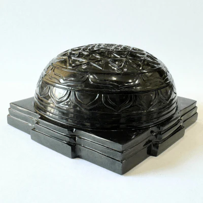 Shaligram Tomb Shreeyantra - Image 3