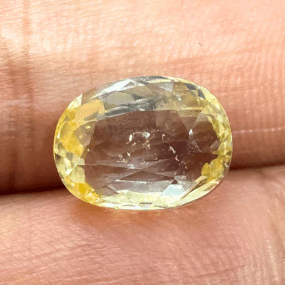 Yellow Sapphire (Pukhraj- 5.60 cts) - Ceylonese (Super Premium) - Image 2