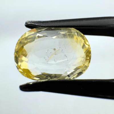 Yellow Sapphire (Pukhraj- 5.60 cts) - Ceylonese (Super Premium) - Image 3