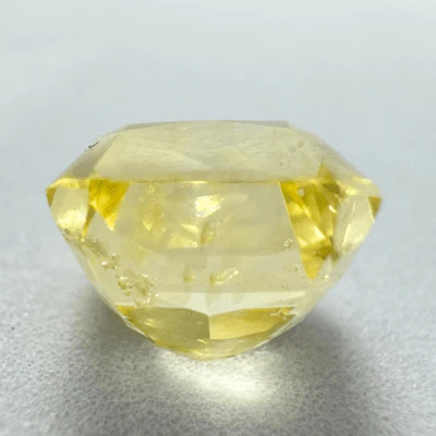 Yellow Sapphire (Pukhraj- 5.70 cts) - Ceylonese (Super Premium) - Image 4
