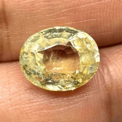 Yellow Sapphire (Pukhraj- 6.65 cts) - Ceylonese (Super Premium) - Image 3