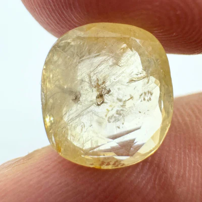 Yellow Sapphire (Pukhraj- 6.70 cts) - Ceylonese - Image 2