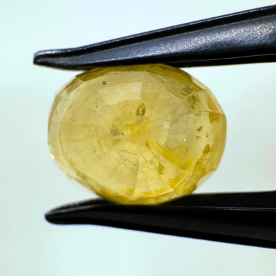 Yellow Sapphire (Pukhraj- 7.30 cts) - Ceylonese - Image 4