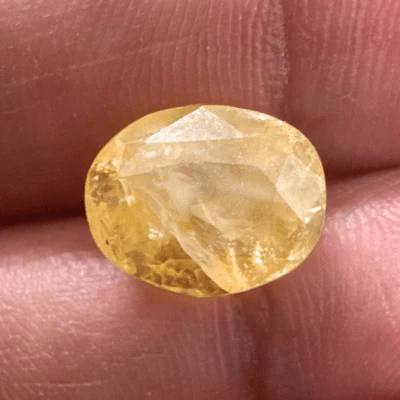 Yellow Sapphire (Pukhraj- 7.30 cts) - Ceylonese - Image 5