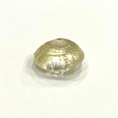 Yellow Sapphire (Pukhraj- 7.50 cts) - Ceylonese - Image 3