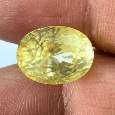 Yellow Sapphire (Pukhraj- 7.45 cts) - Ceylonese (Super Premium) - Image 3