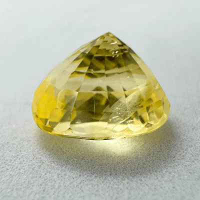 Yellow Sapphire (Pukhraj- 7.45 cts) - Ceylonese (Super Premium) - Image 4