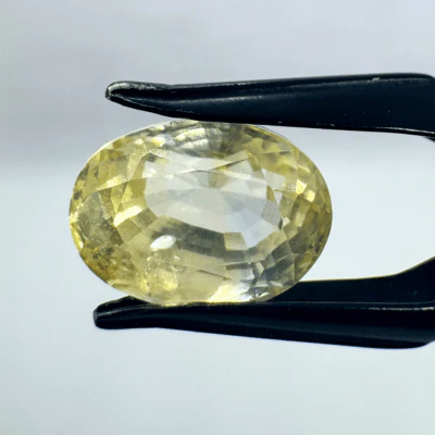 Yellow Sapphire (Pukhraj- 7.90 cts) - Ceylonese (Super Premium) - Image 3