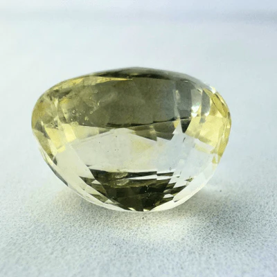Yellow Sapphire (Pukhraj- 7.90 cts) - Ceylonese (Super Premium) - Image 4