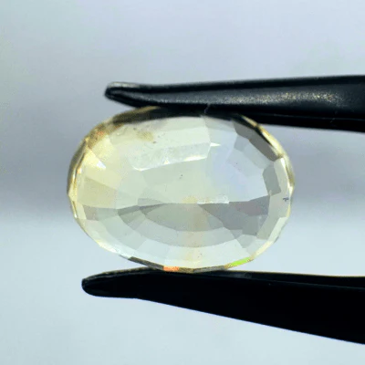 Yellow Sapphire (Pukhraj- 7.90 cts) - Ceylonese (Super Premium) - Image 5